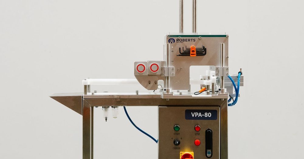 Poly Applicator VPA-80 | Craft-Pak® Versa Can Carrier Applicator | Roberts PolyPro
